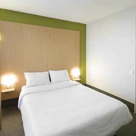 Marne-la-vallee Hotell 2*