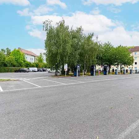 Marne-la-vallee Hotel